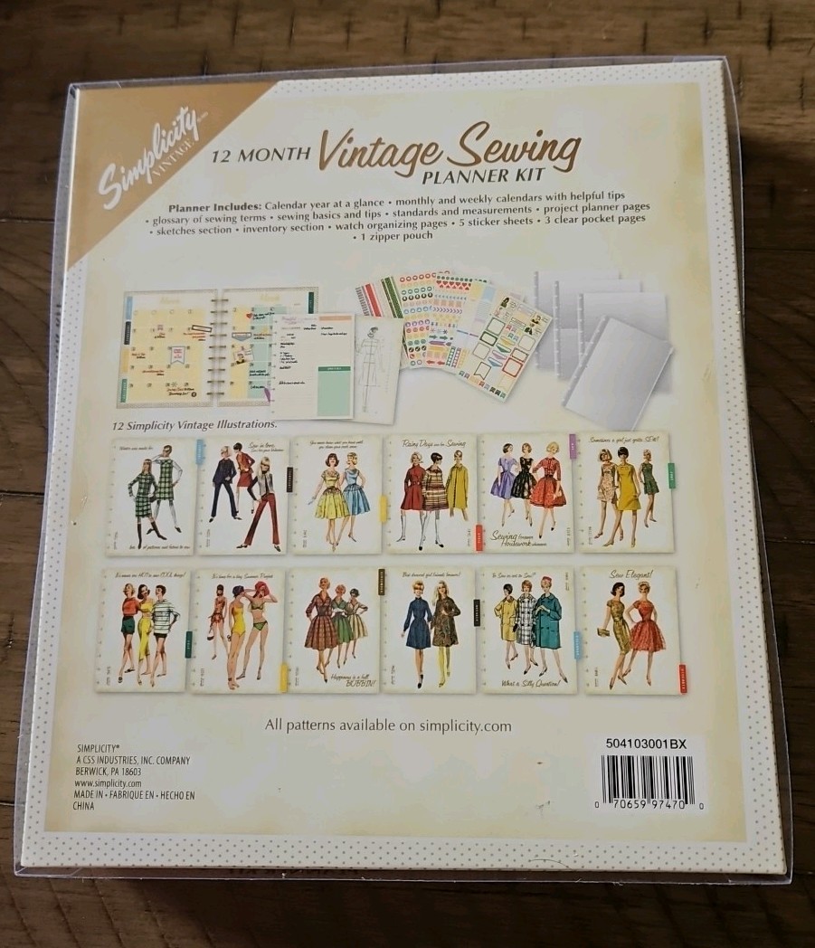 Simplicity Vintage Fashion Sewing 12 Month Planner 232 Pages 8.6'' x 9.5'' Item