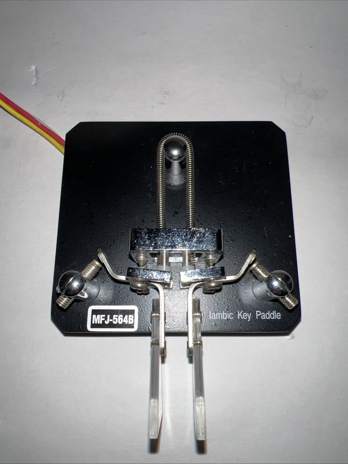MFJ-564B Dual Iambic Key Paddle Ham Radio Key Morse Code Chrome/Black Base New