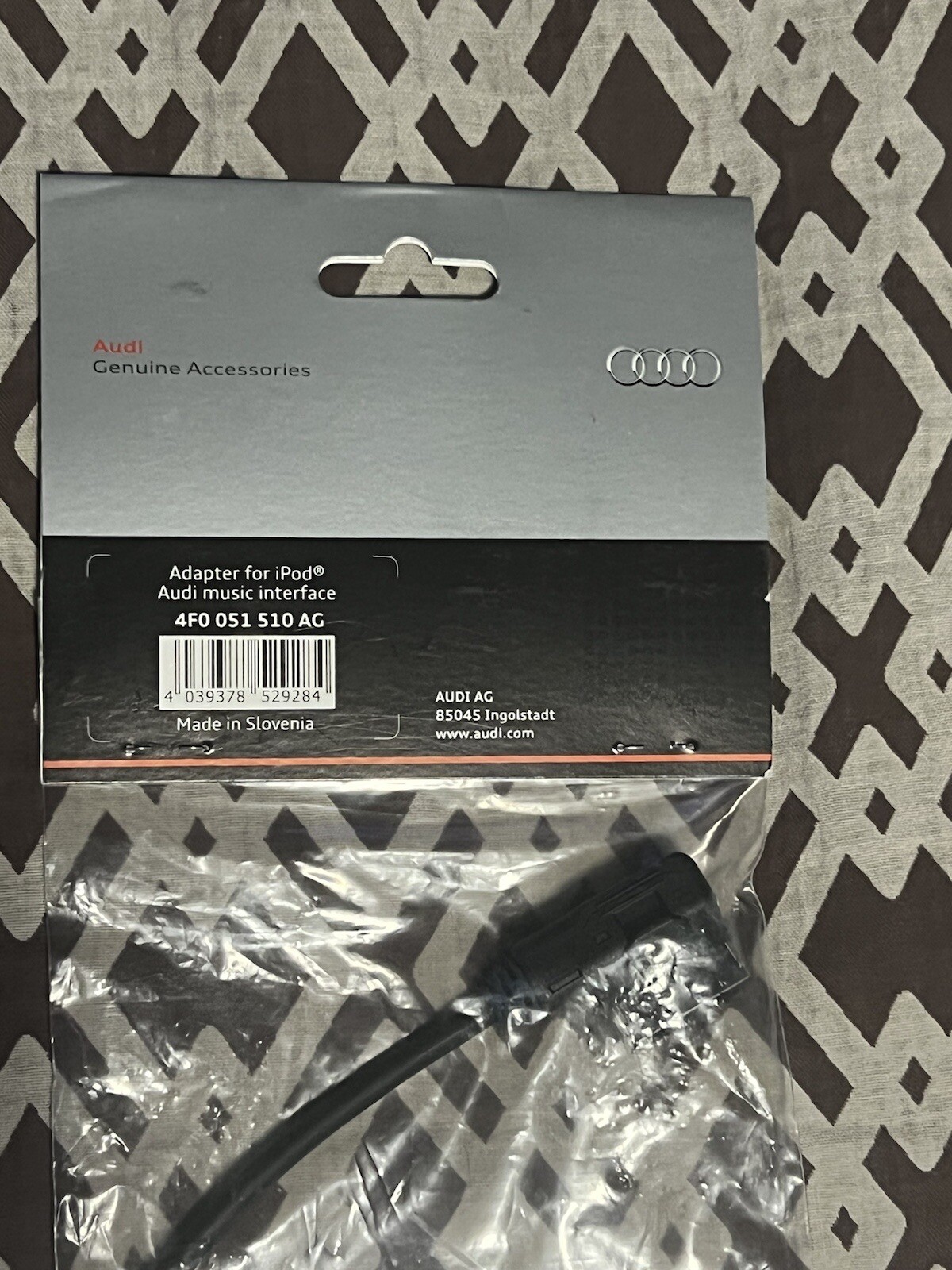 OEM Audi iPod AMI Cable