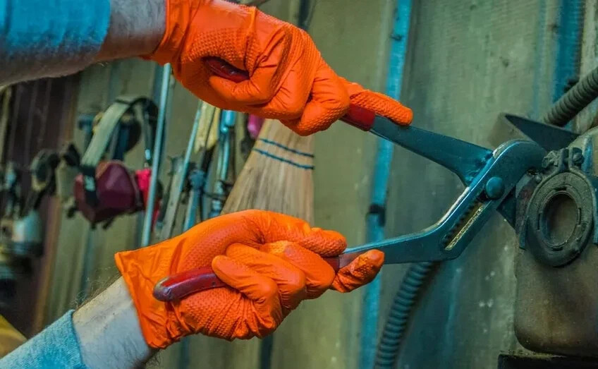 First Glove Grip Orange Nitrile Disposable Gloves 8 Mil Raised Diamond Texture