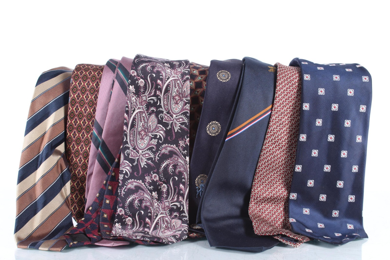 50 NECKTIES LOT QUILTER HOBBY CUTTER QUILTING CRAFT TIES 5 POUNDS