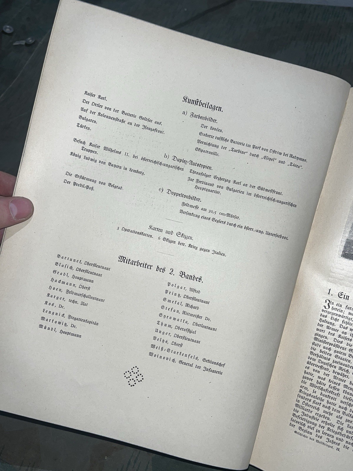 WW2 German Era Original Die Geschichte Des Weltkriegs Book #2 on German Military