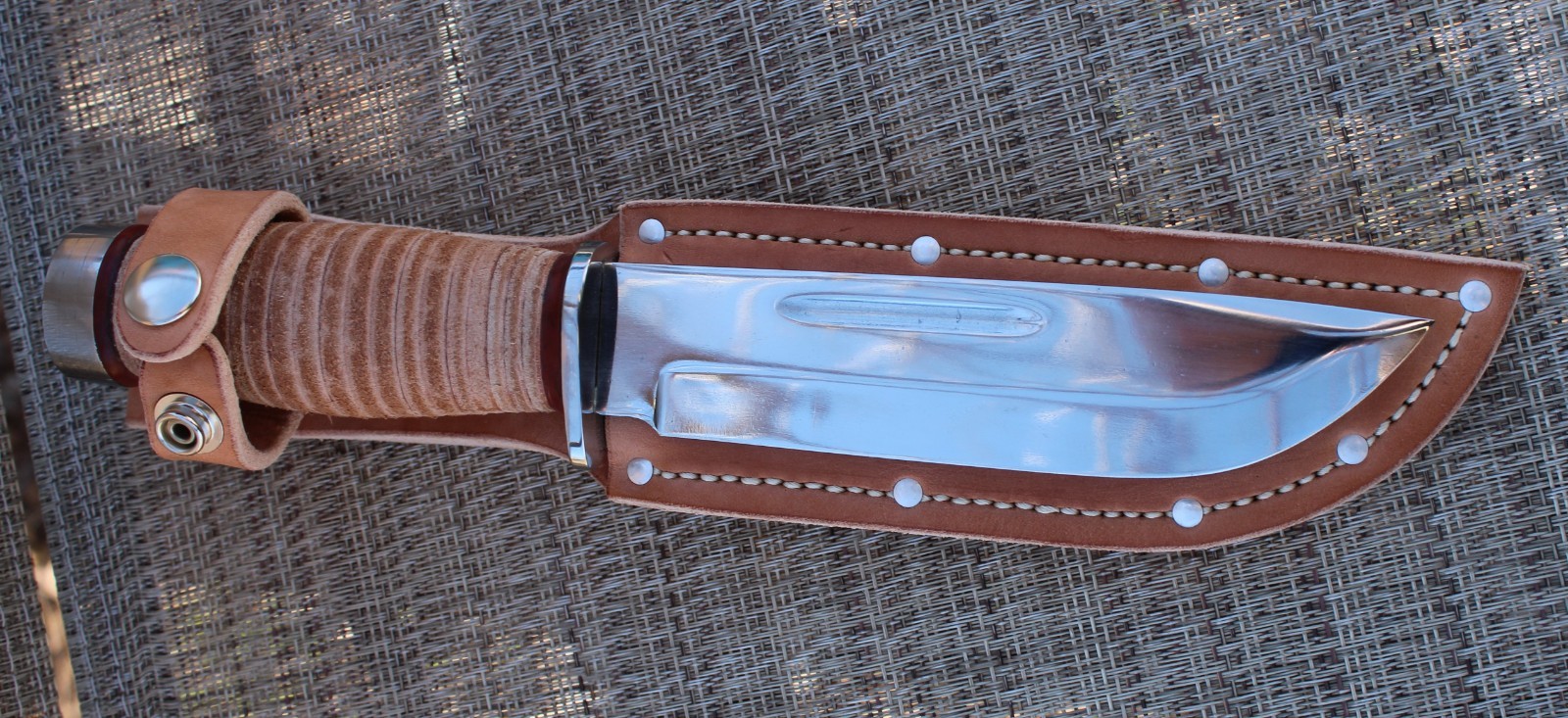 BGCK&T Custom Cattaraugus 225-Q Knife With New Leather Handle Sheath Full Blade