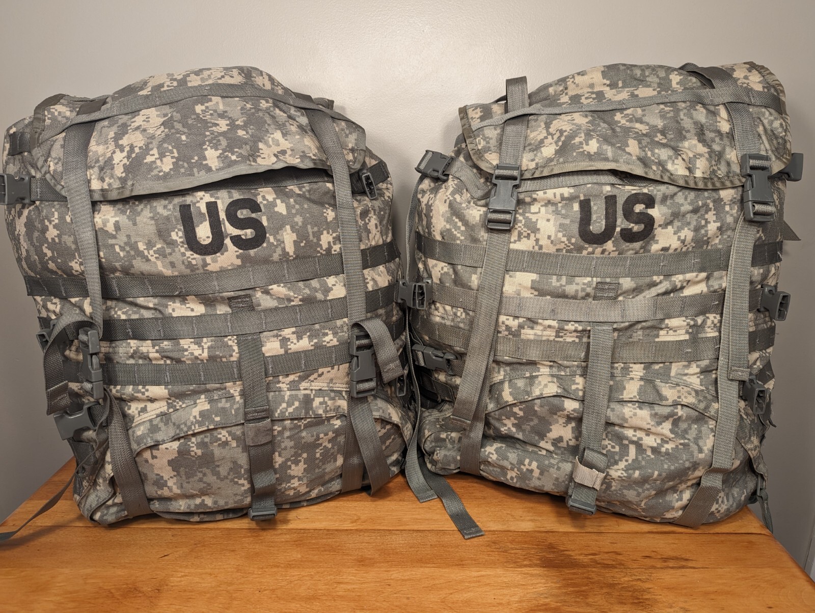 2 US Military Surplus Rucksacks USGI Large Field Pack MOLLE II ACU Modular GC