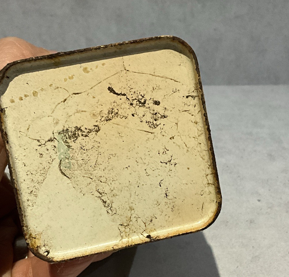 Vintage Mennen Baby Powder Full Advertising Tin