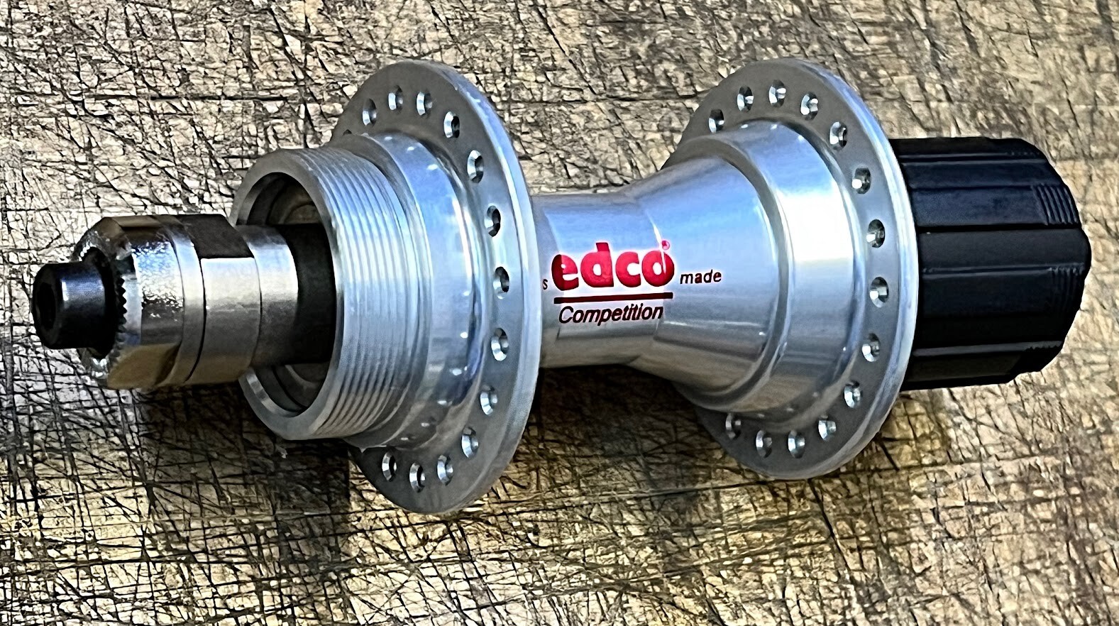 EDCO Competition made in Switzerland 140mm - 7 Speed Only - 40 Hole - Brand New