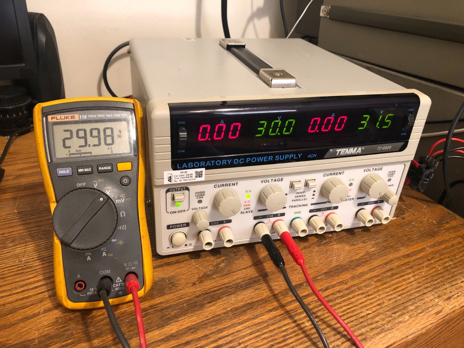 Working Tenma Quad Output Independent Linear Regulated DC Power Supply