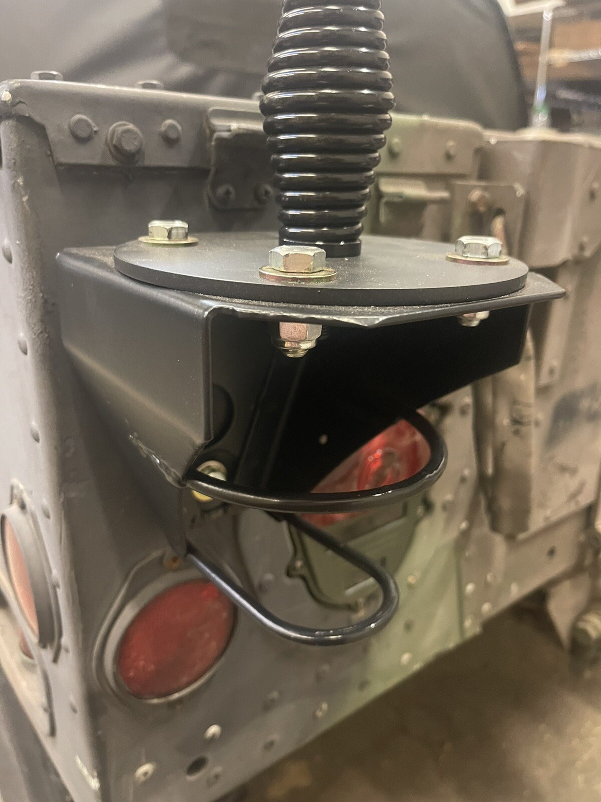 New Twin Military Antenna, Base & Mounting Bracket Kit Not OEM Fits HUMVEE