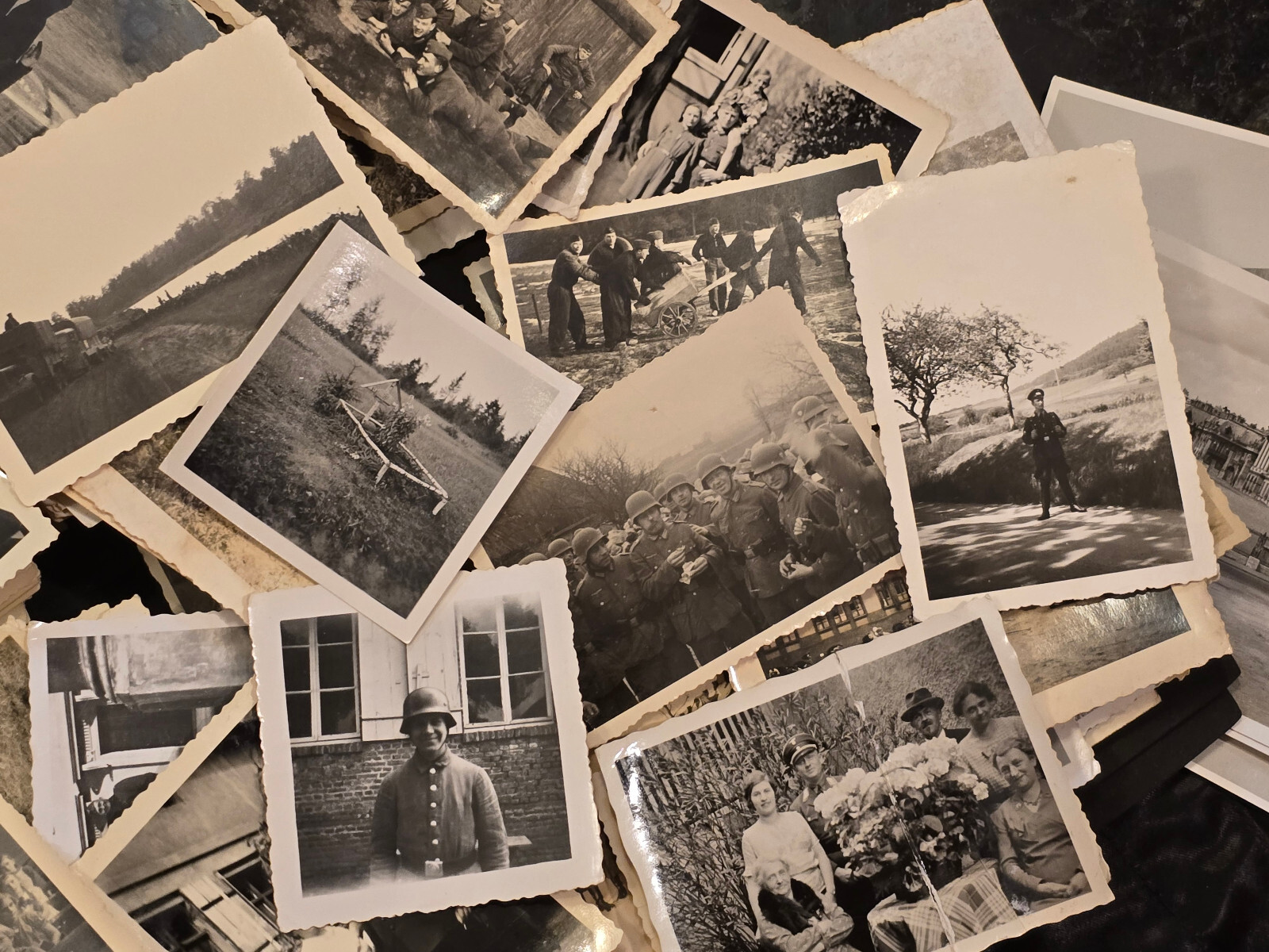 10 PACK! WW2 WWII original German soldiers wartime military photos photographs