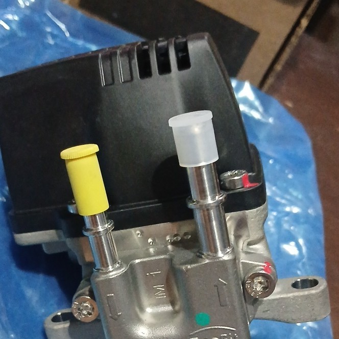 New, genuine Cummins AFTERTREATMENT INJECTOR KIT part # 5578983RX