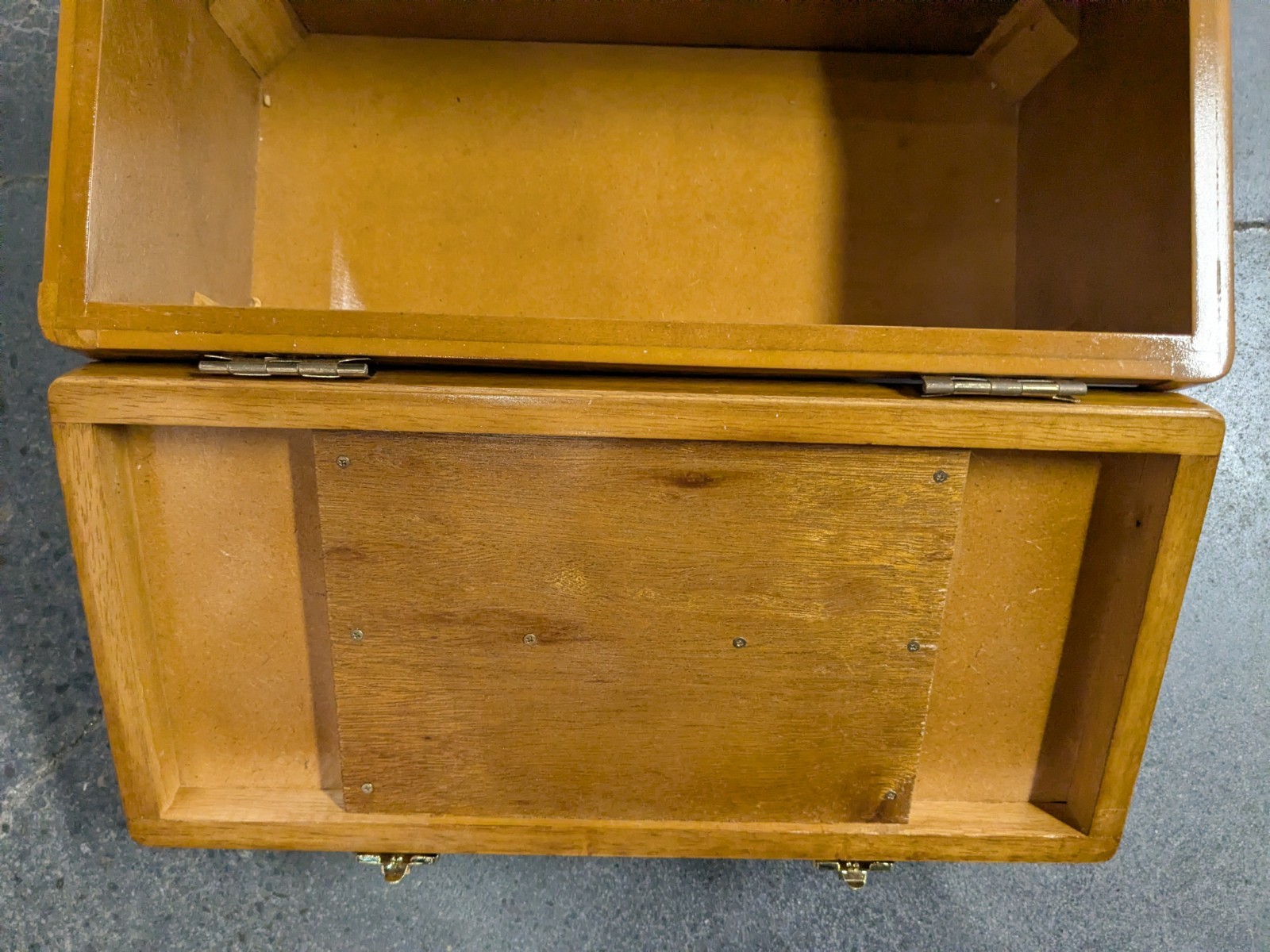 THOMAS Pacconi Museum Series Wooden Wood Tool Box Chest w/Lift-Out Tray