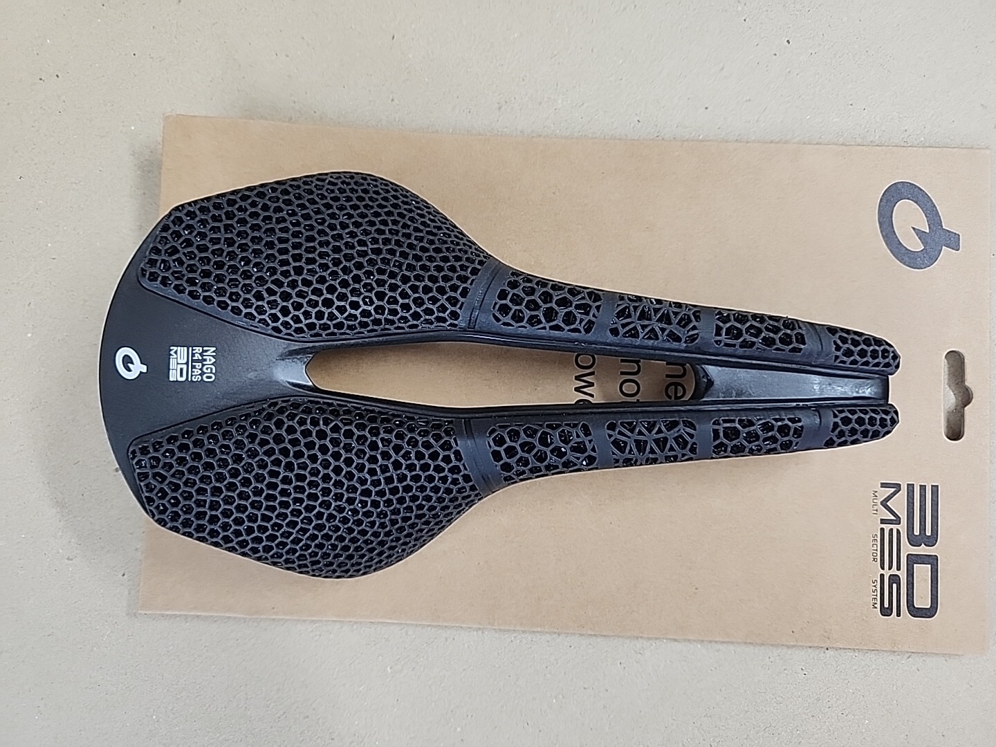 Prologo NAGO R4 PAS 3DMSS Saddle