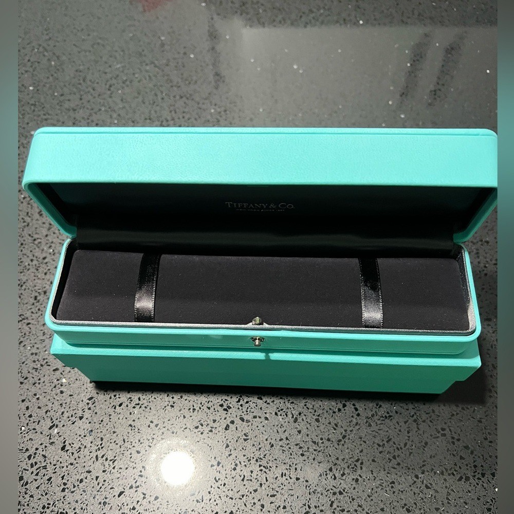 Tiffany & Co. blue leather bracelet box