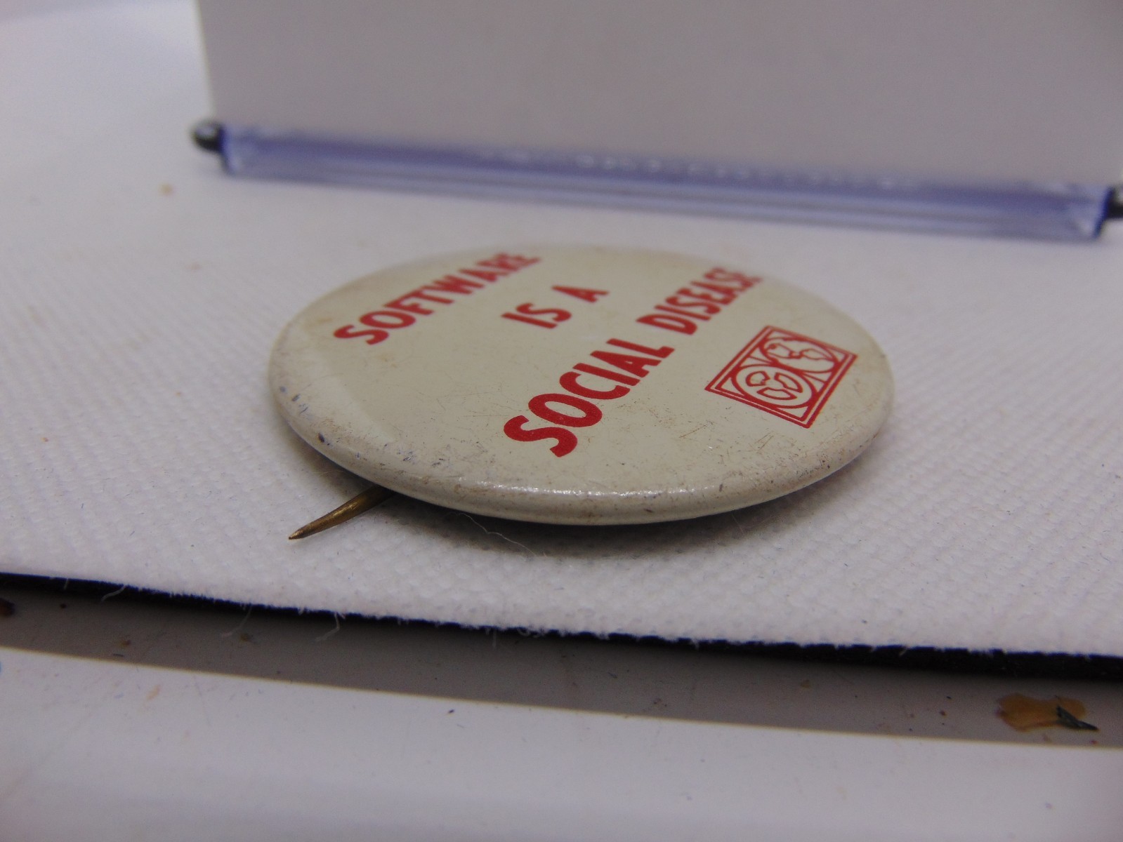 Vintage Computerworld Magazine Pinback Button Software is a Social Disease