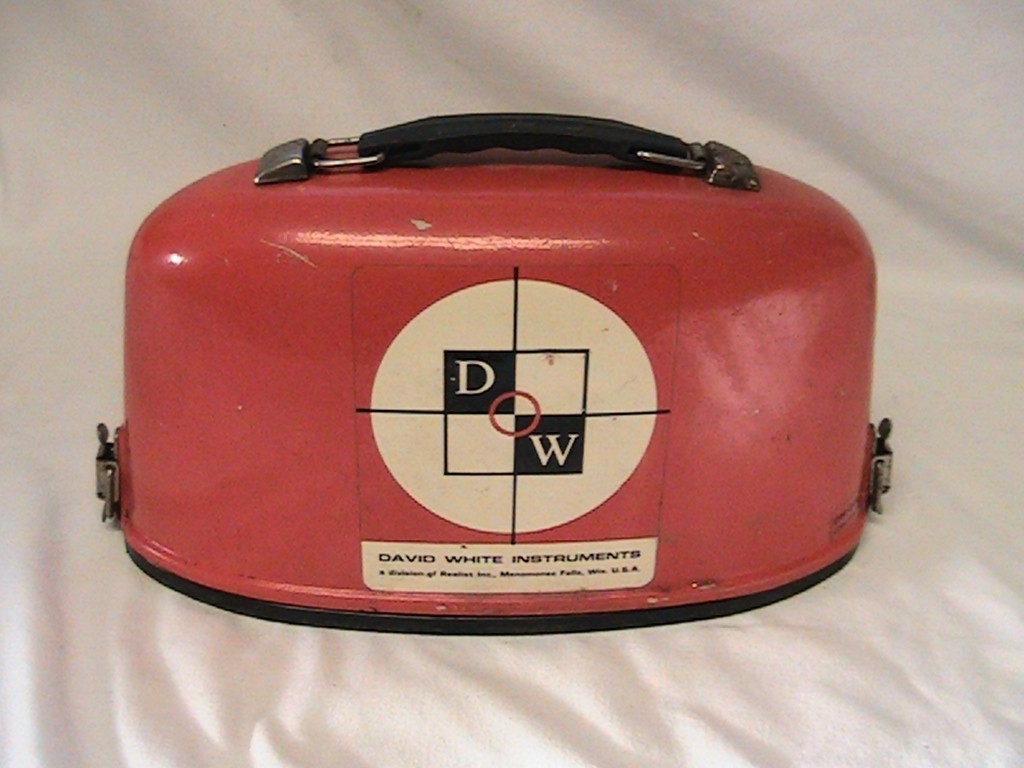 1 Used Vintage David White Instruments DW-8080 Level Transit