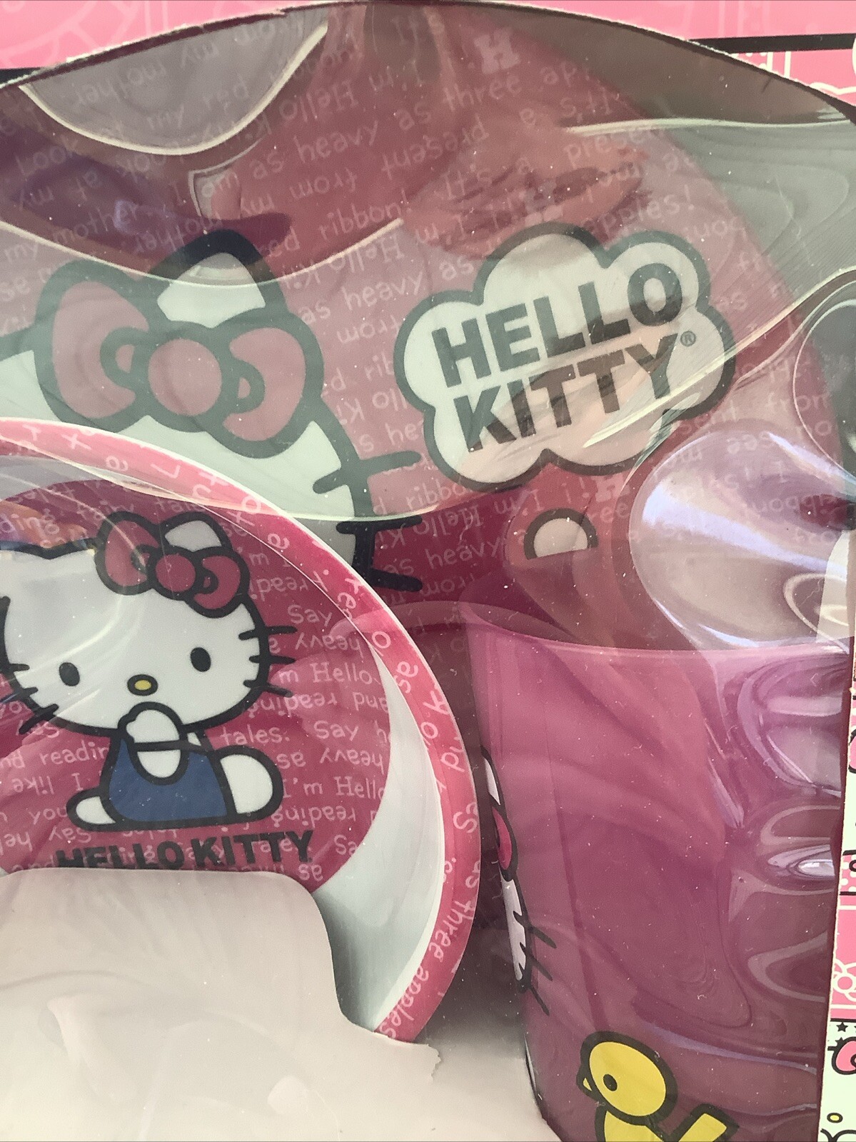 New Zaki Child's Hello Kitty Dinner Mealtime Set Includes Plate Cup & Bowl NEW!