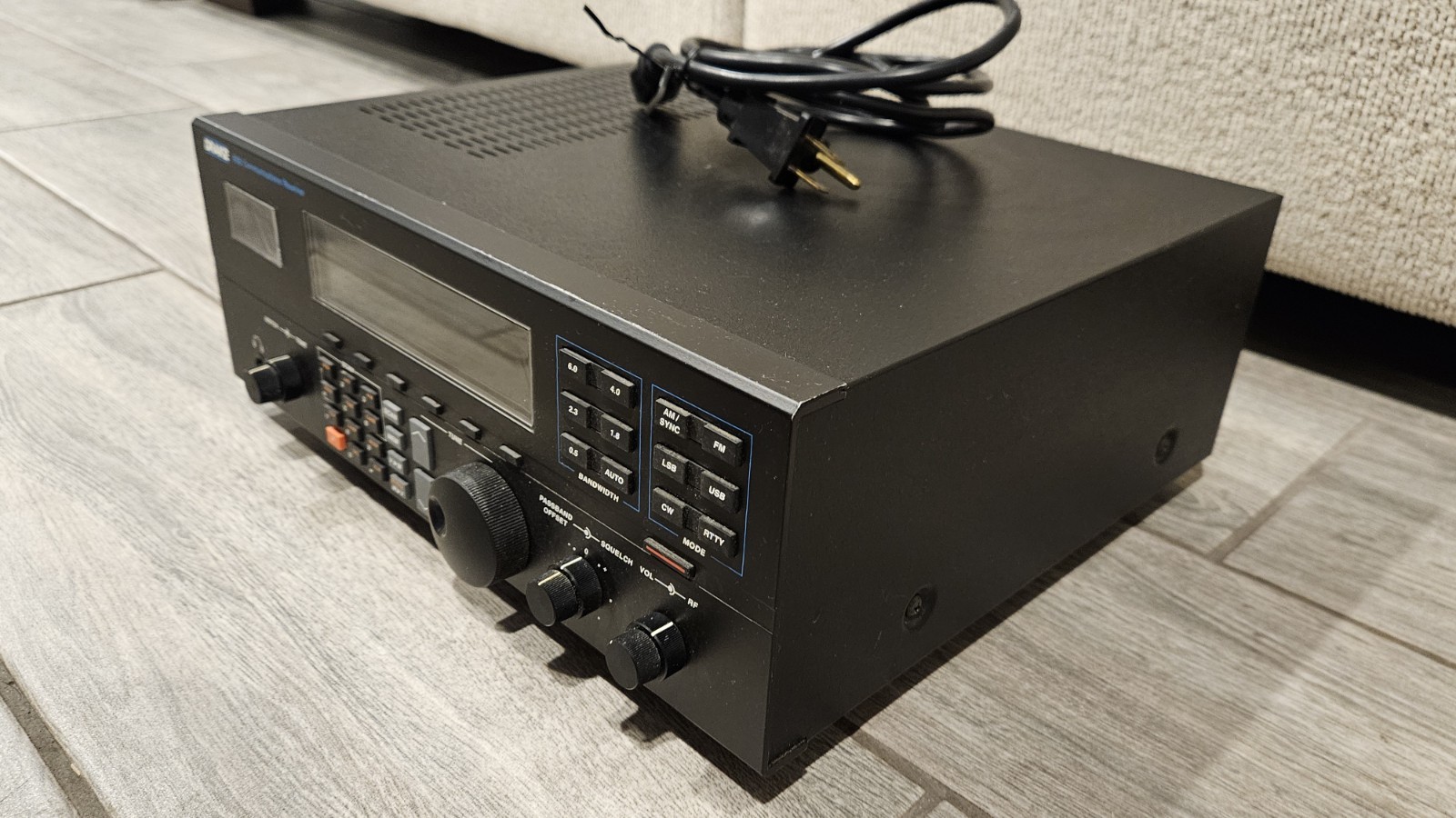 Drake R8B AM SW Ham Radio Shortwave Receiver ***PROUDLY MADE IN THE USA***