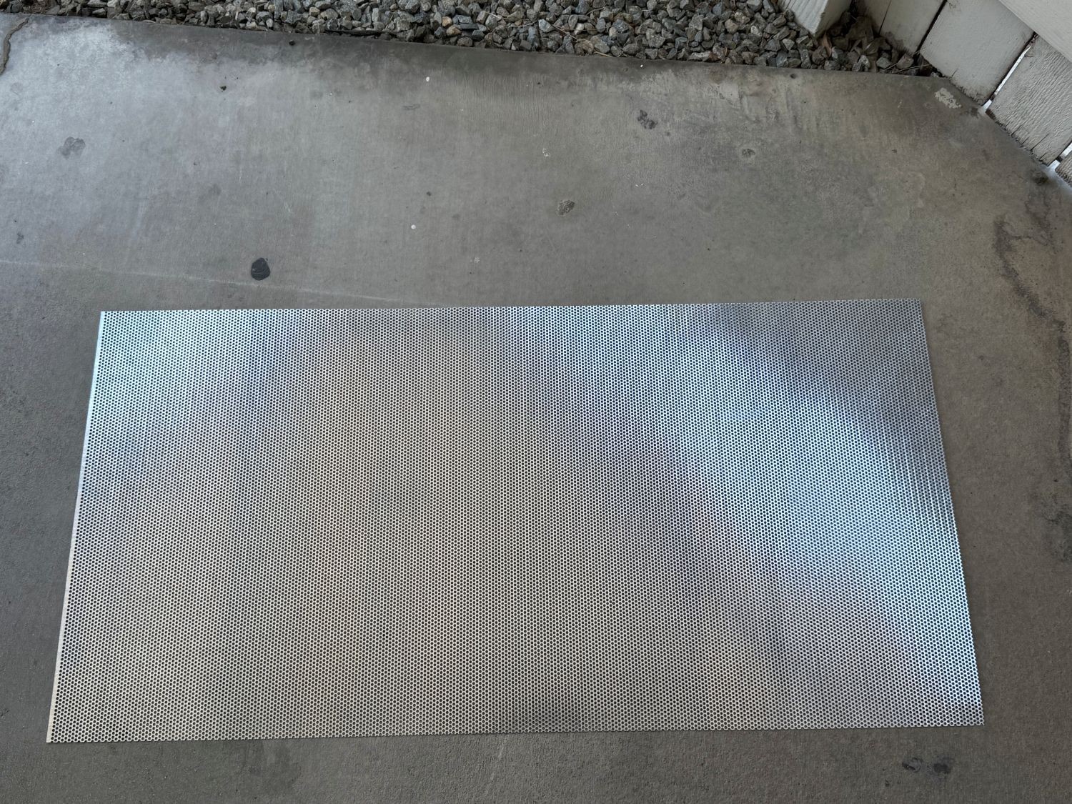 Sandbaggy Perforated Steel Sheet 24" x 48" - Perforated Metal Sheet - 20 Gauge
