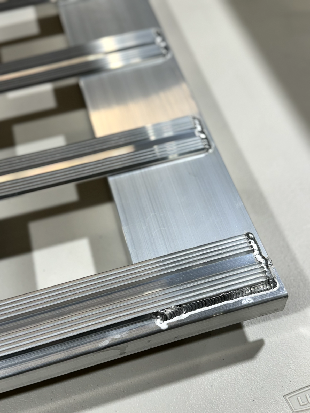 Pair of 87.5''X15'' 10000 LBS Aluminum Trailer Ramps Hook End