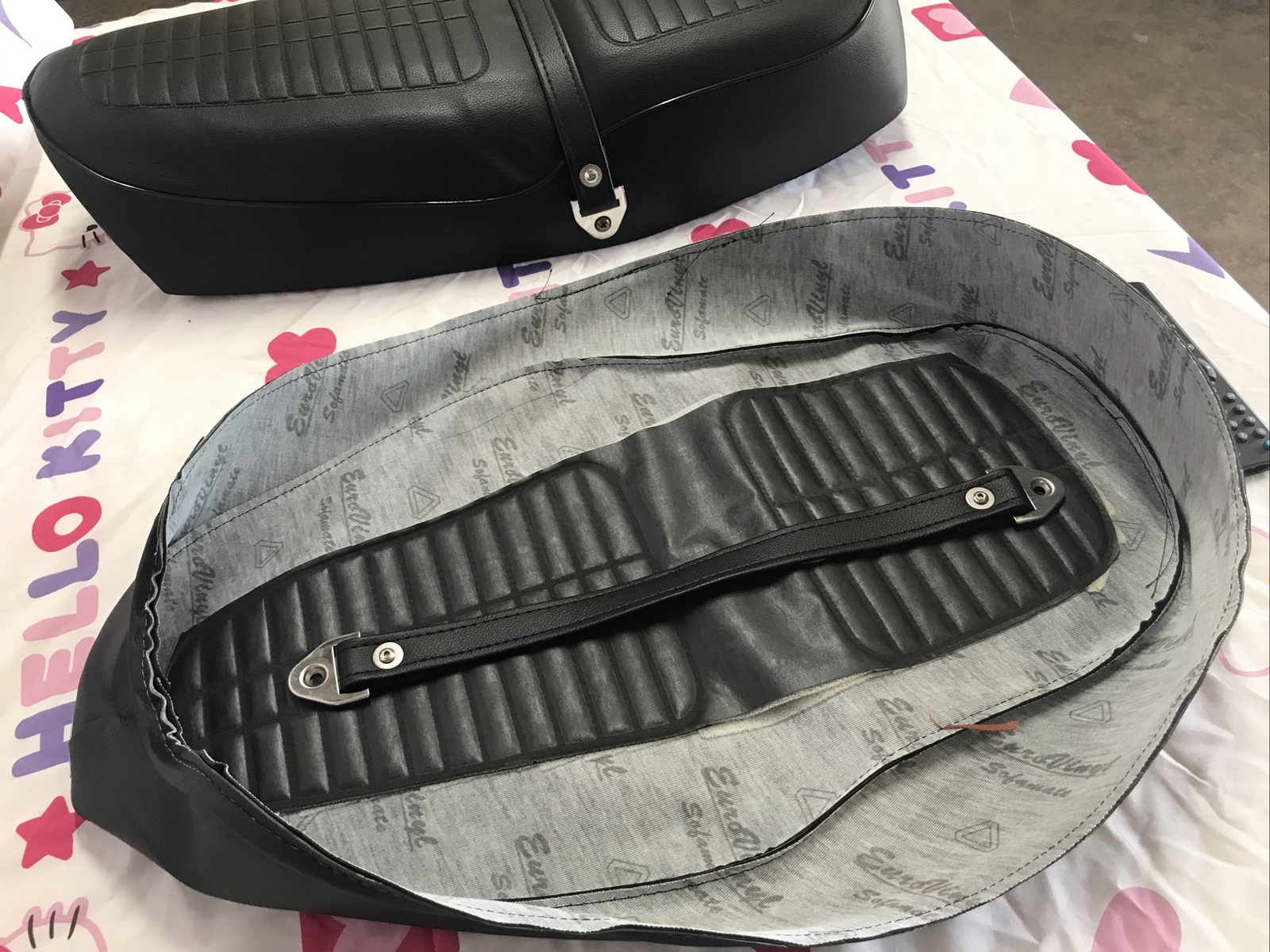 HONDA CB360 SEAT COVER CB360T SEAT COVER 1975 TO 1976 MODEL + STRAP (H*-98)