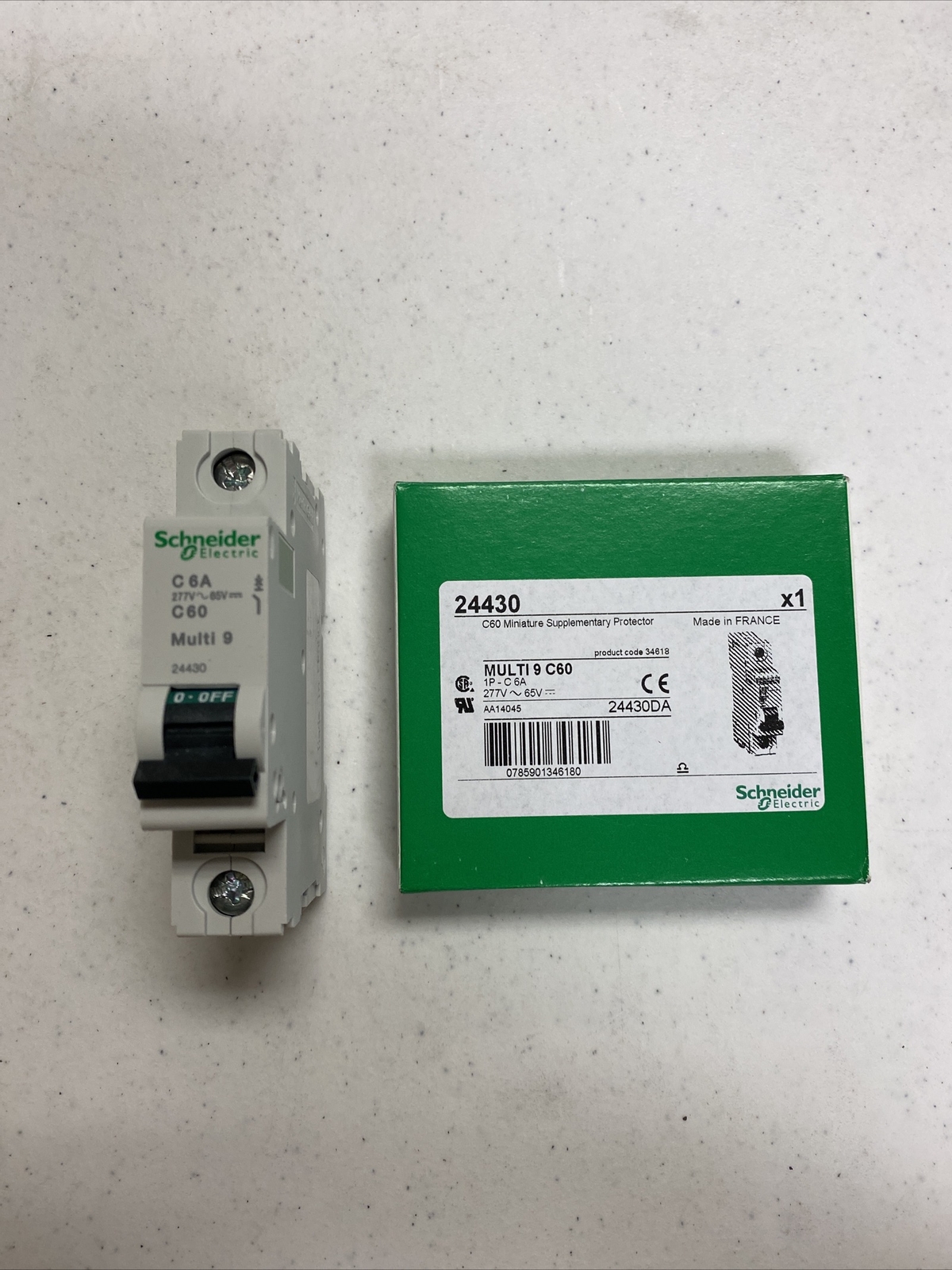 NEW, SCHNEIDER ELECTRIC 24430 C60 MINIATURE SUPPLIMENTARY PROTECTOR, MULTI 9 C60