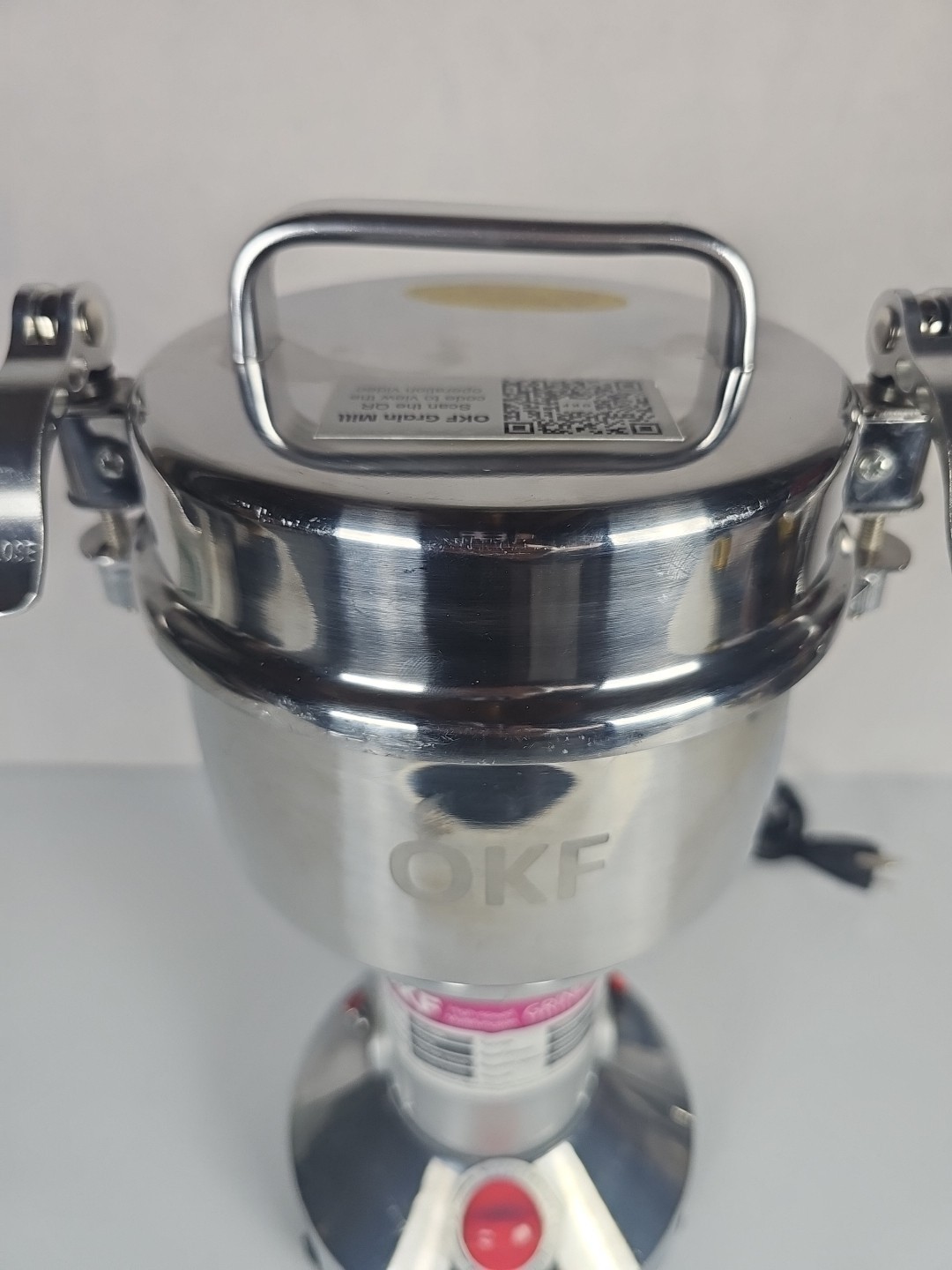 Spice Grain Mill Grinder Stainless Steel 2000W High Speed 550g Capacity