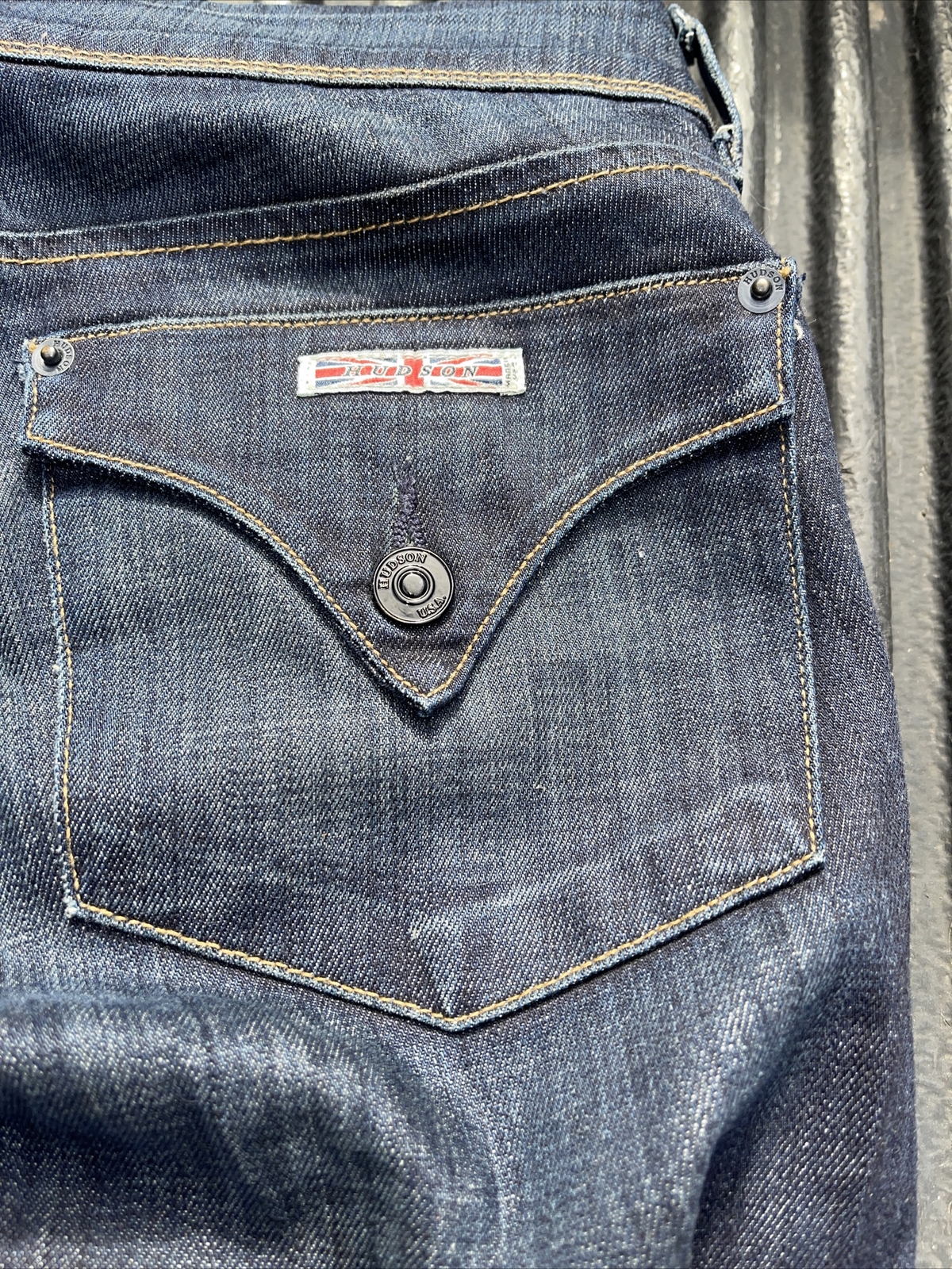 Hudson Jeans Women's Size 30 Denim Dark Blue Skinny Pants Double Fly Button