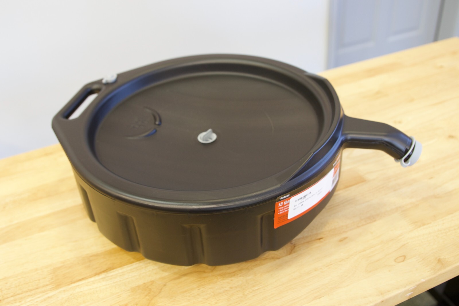 Flo Tool Oil Drain Pan Round 15 Quart Capacity Oil Pan and Carrier 11838