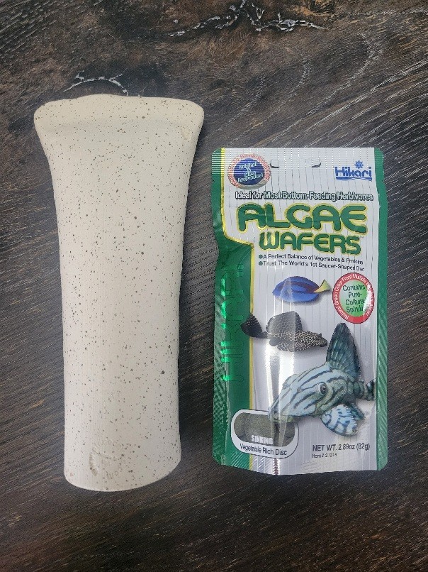 Pleco cave Large size . 2 colors to choose from. **Bonus Bag of algae wafers**