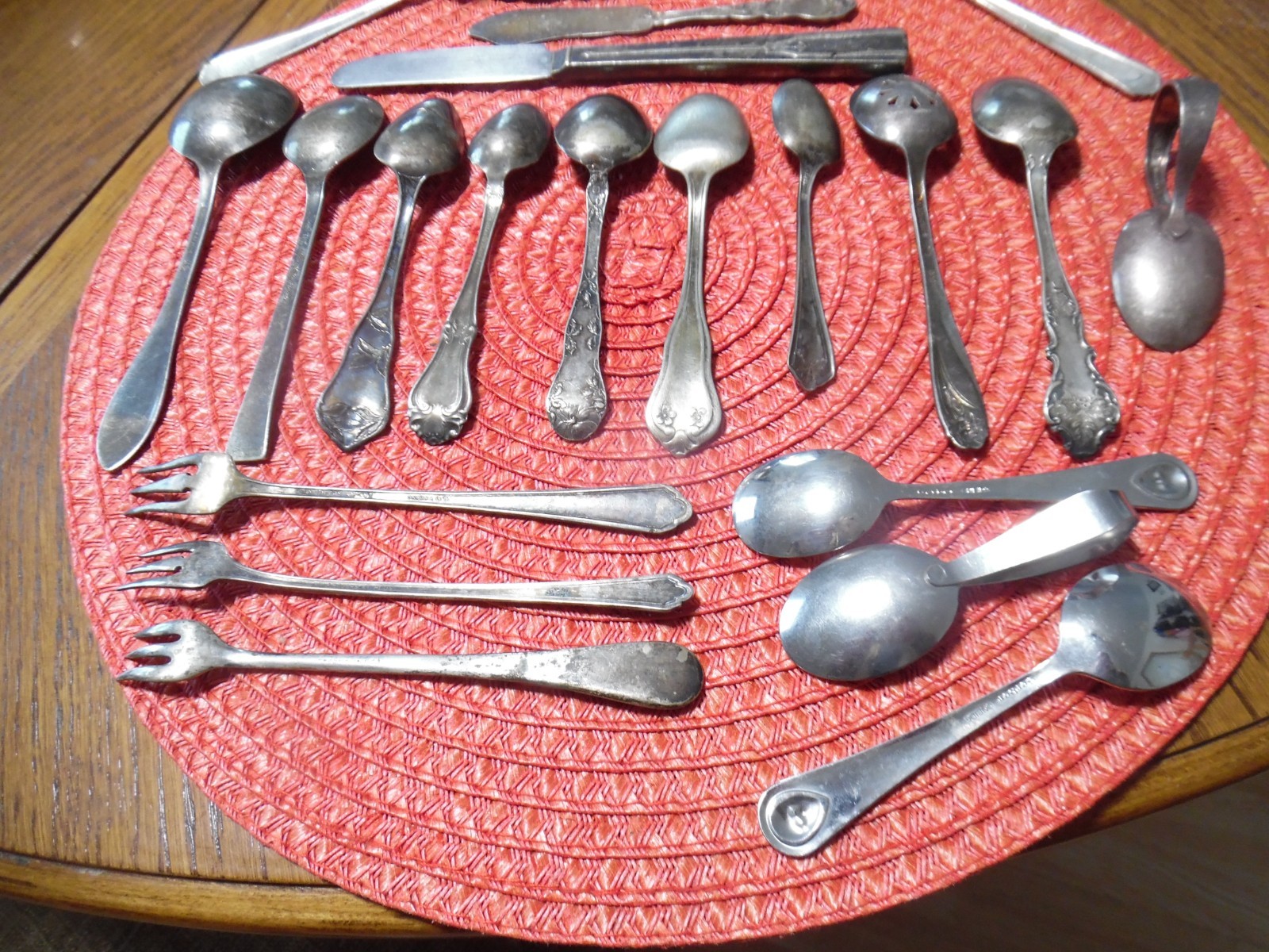 Misc Bulk Lot Of 25 Unmatching Silverware Silverplate/Other Arts and Crafts