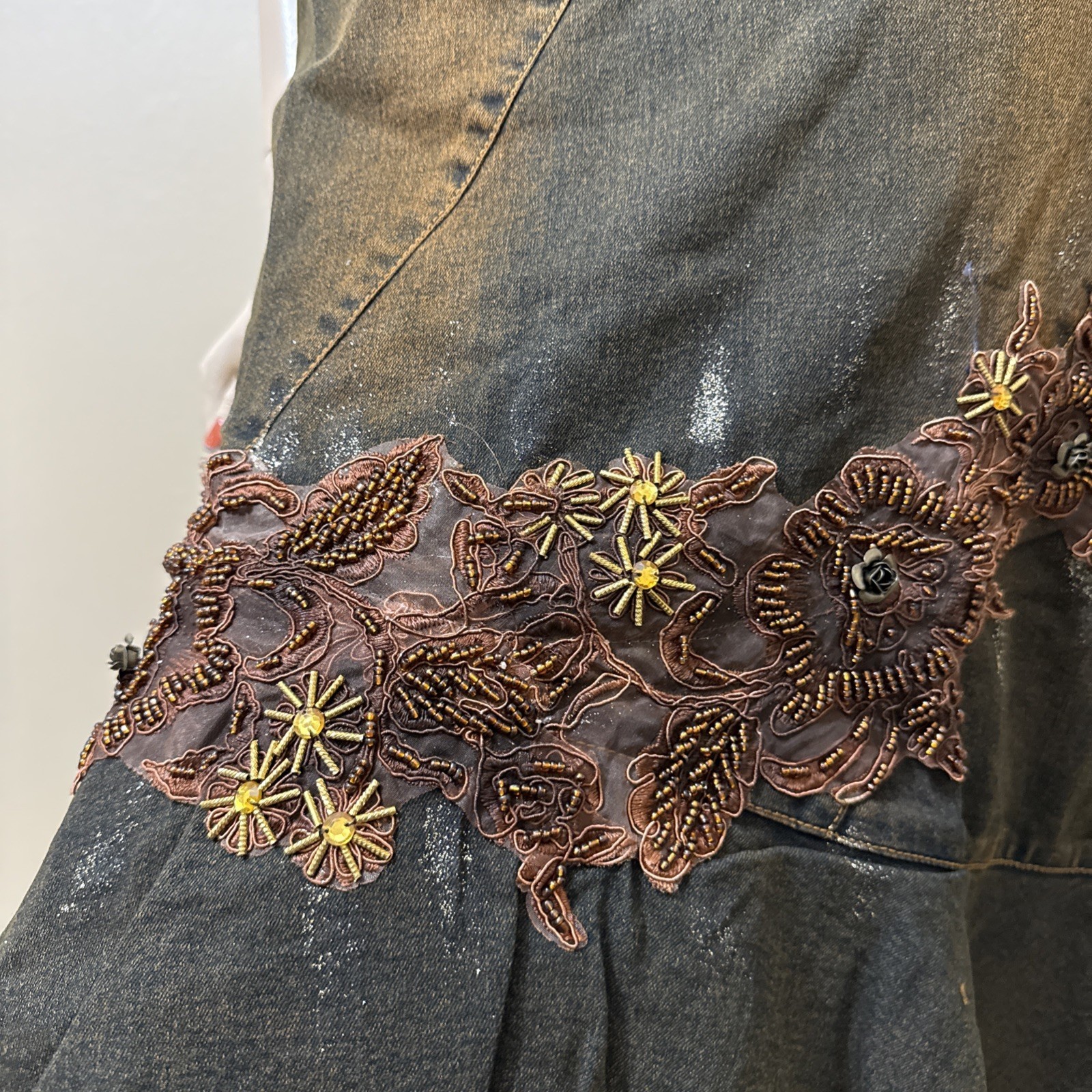 Women’s Brown Denim Cotton Stretch Boho Beaded Lace Zip Size M(6-8) Skirt 3716