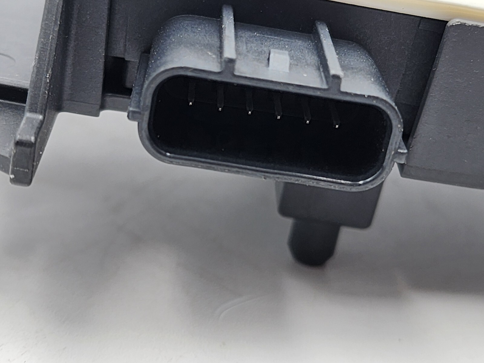 2023–2024 Honda CR-V Rear Left or Right Blind Spot Radar Sensor 8S4103A0K91 OEM