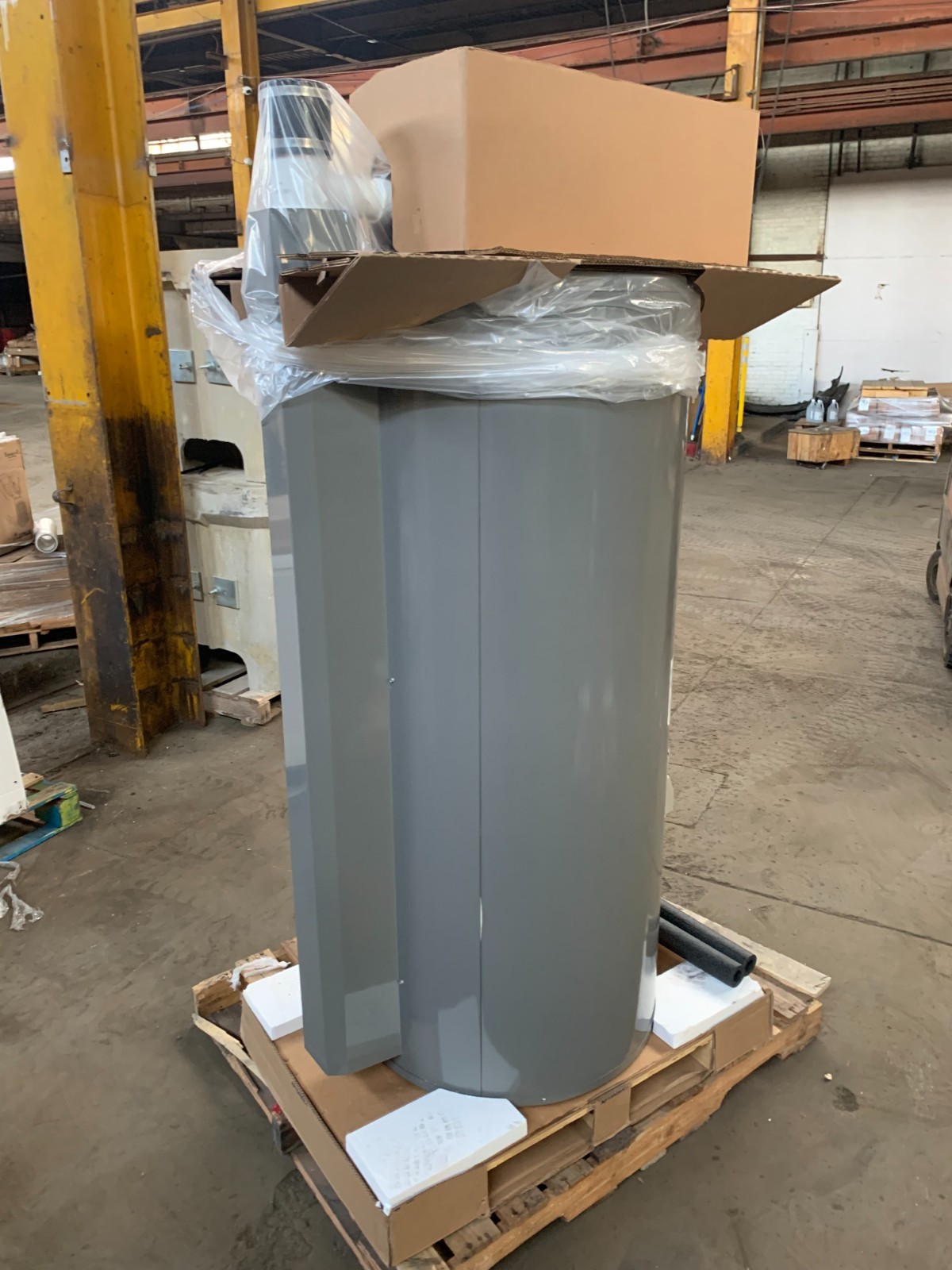 Rheem PRO+ G75-75N RH PDV Powervent Natural Gas 75 GAL Water Heater. Brand New!!