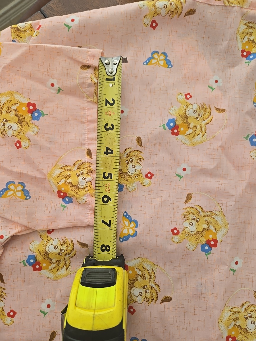 Women scrub tops Med SOS scubs USS