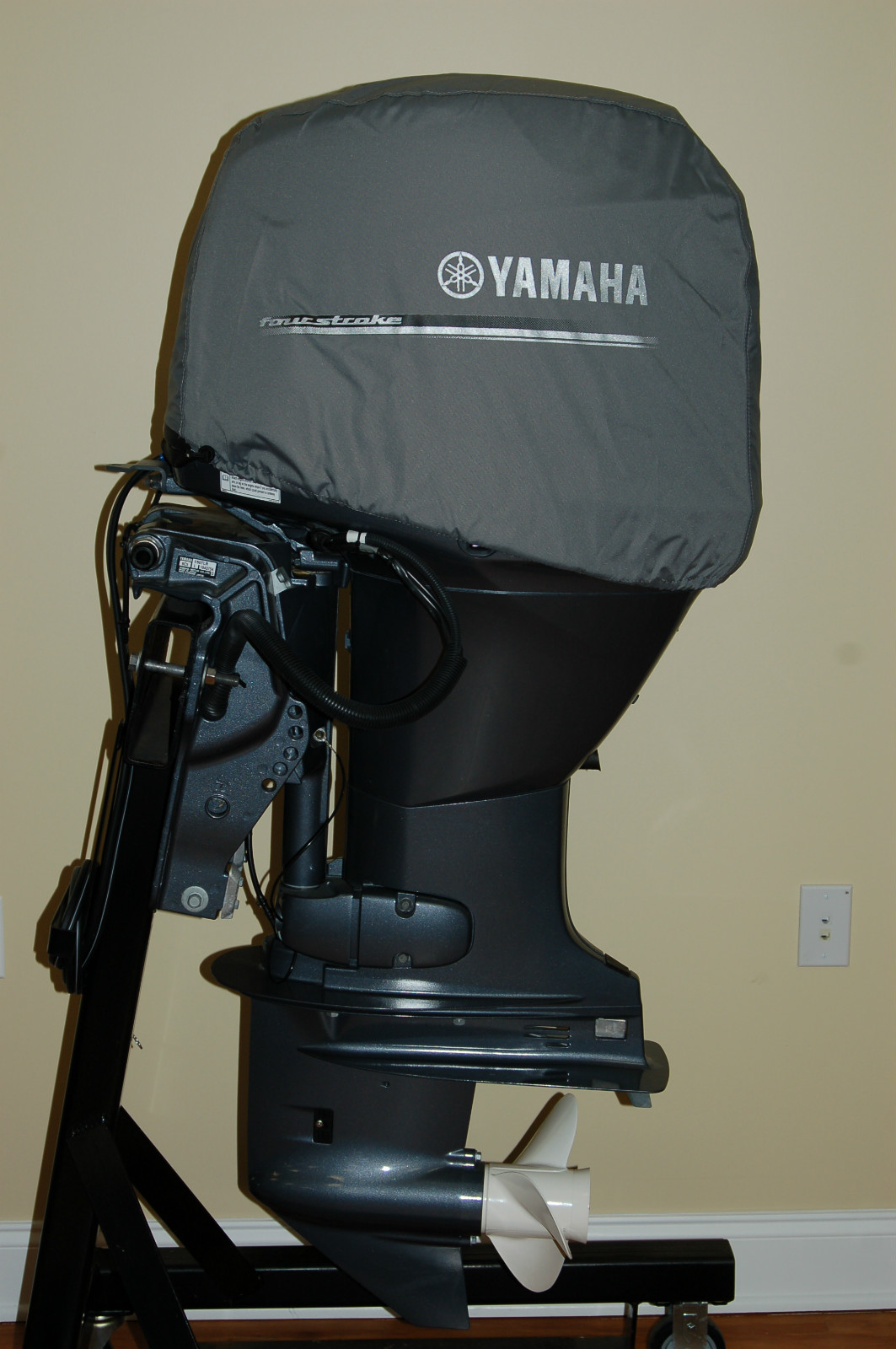 YAMAHA OEM Outboard Motor Cover F115 F100 F90 F75 4-Stroke MAR-MTRCV-11-50