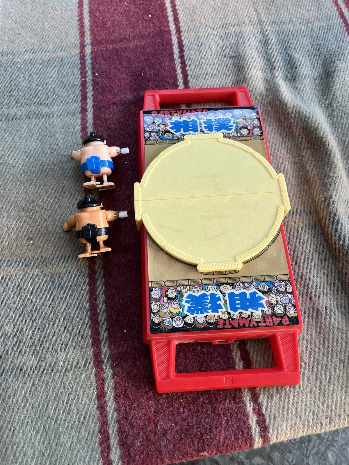 1980 TOMY WIND-UP SUMO WRESTLERS W/ RING & CARRYING CASE