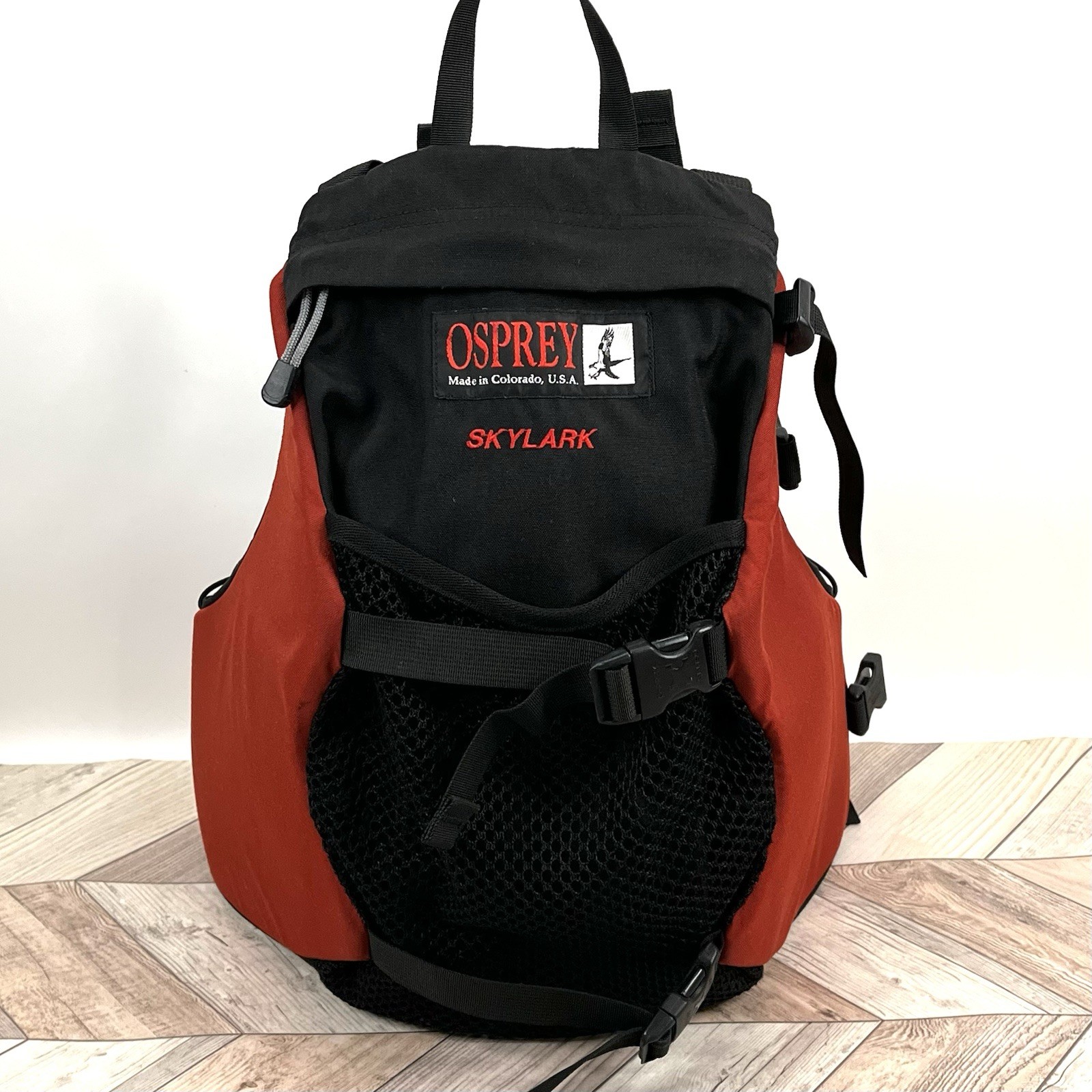 Osprey Skylark Backpack Colorado USA Orange Black Waist & Shoulder Strap Large