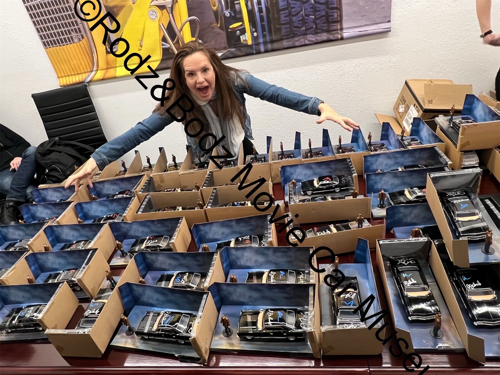 Supernatural TV Show 1/24 baby memorabilia signed by Ash , Garth & Ellen COA