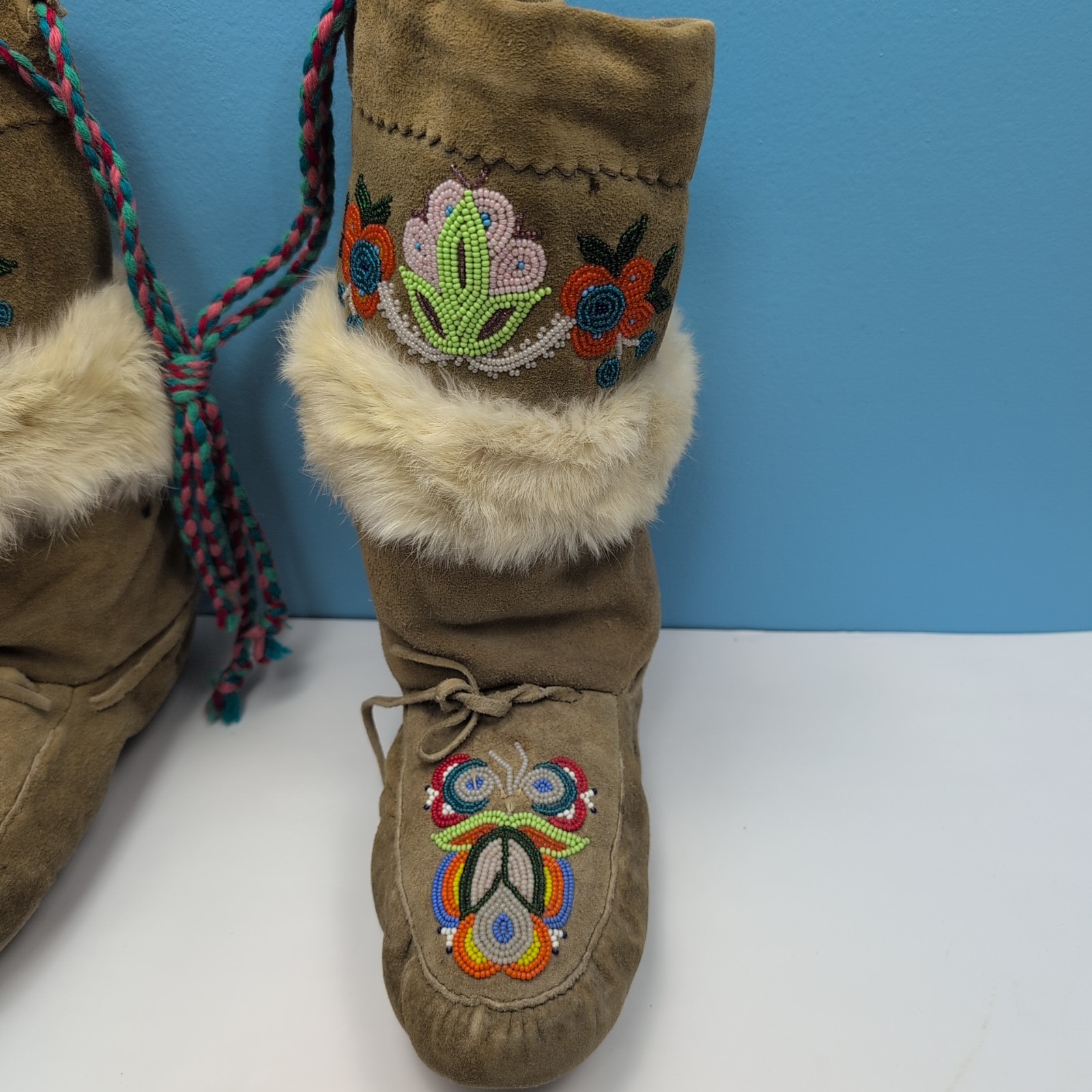 Vintage Beaded Mukluks Moccasin Boots Fur Trim Native American Plains Region