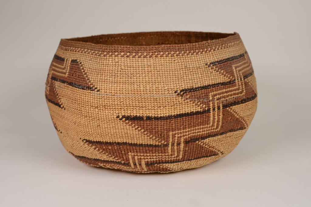 Large Karuk Storage Basket
