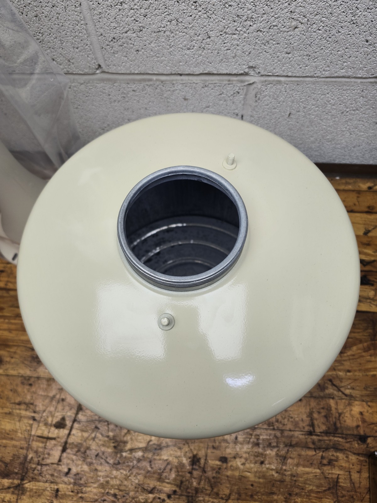 Eagle Butt Can 5gal Cigarette Receptacle, 40" H x 12" Dia, Steel Tan 1205BEI NEW