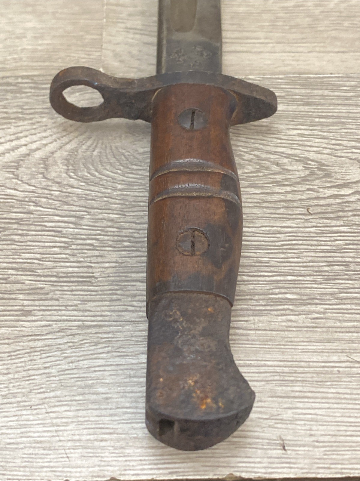 RARE ORIGINAL US MADE BRITISH M1913 BAYONET AND SCABBARD MAKER WINCHESTER 1917