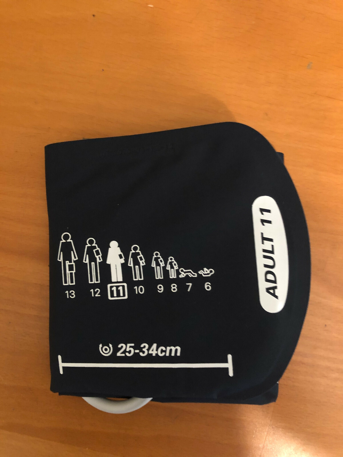 Welch Allyn Adult 11 blood pressure cuff, 25-34 cm