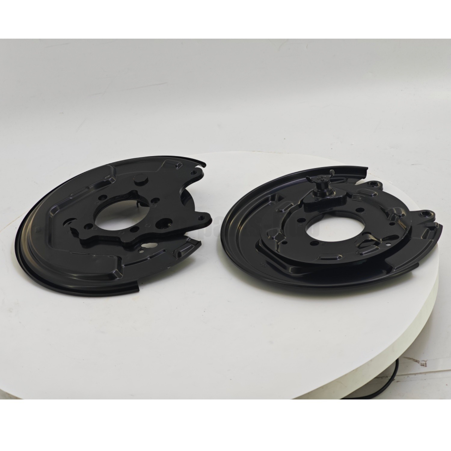 For Toyota Corolla Celica LH & RH 2pcs Matrix Parking Brake Plate Subassembly