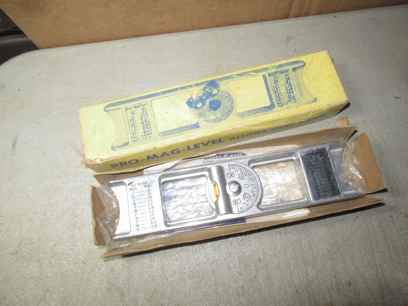 Vintage Pro-Mag- Level CURV-O-MARK Magnetic Inclinometer w/box barely used look