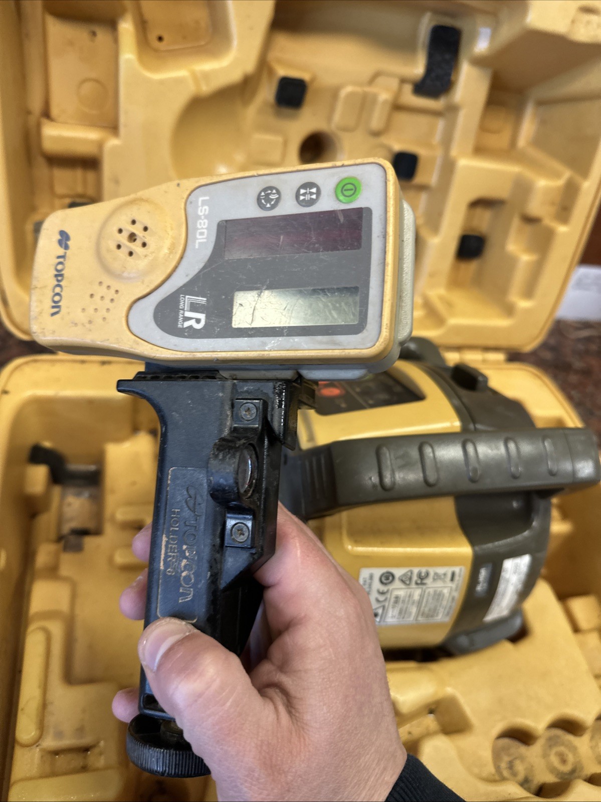 Topcon RL-H5A Horizontal Self-Leveling Rotary Laser Kit w/ LS-80L Receiver b4