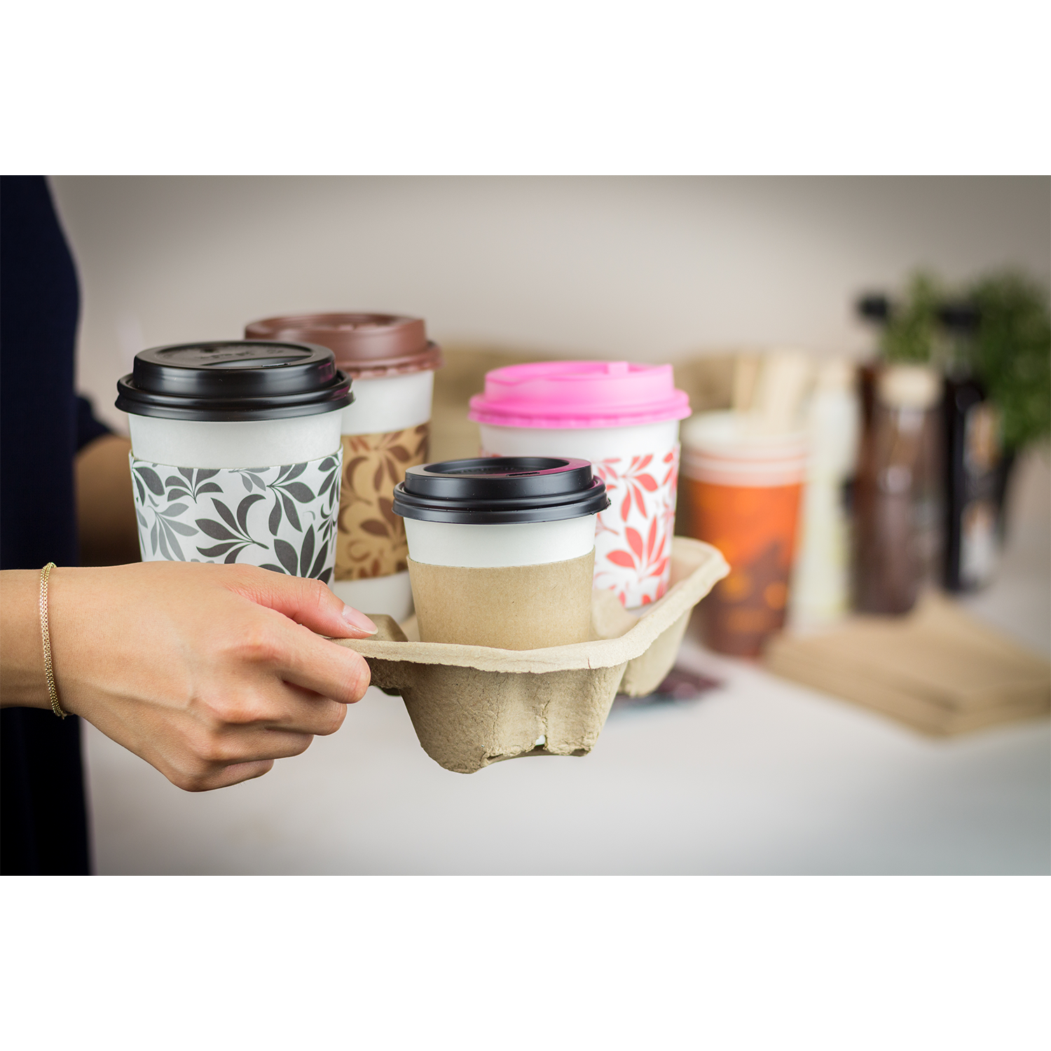 Karat Cup Holder - 4 Cups (8 - 32oz) - 300 ct, C5000