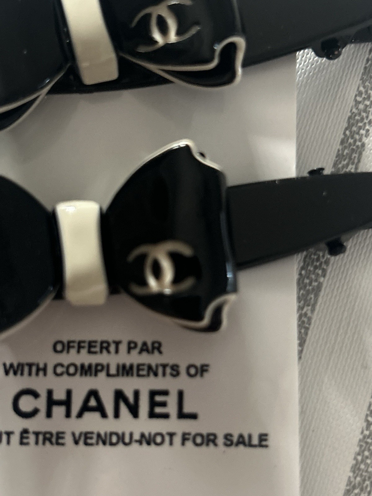 Chanel Hair Clips Black Bows GWP