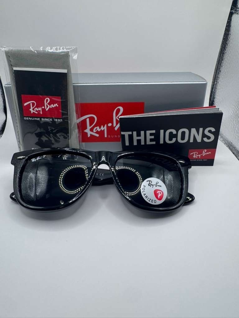 Ray-Ban RB2140 Original Wayfarer Polarized Sunglasses Black Frame Black Lens