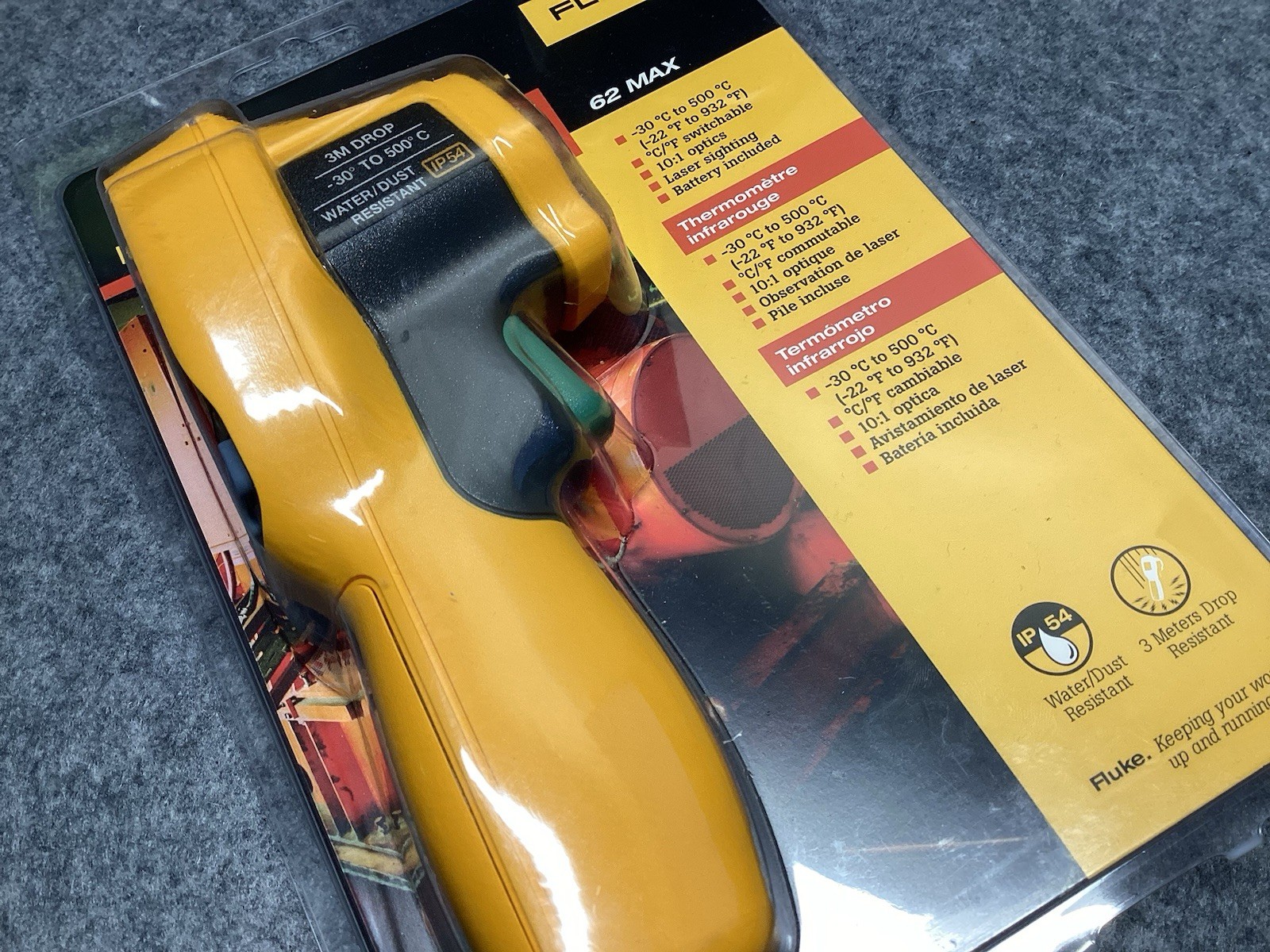 Fluke - 62 MAX - Infrared Handheld Laser Thermometer -22° to 932 - W/Battery